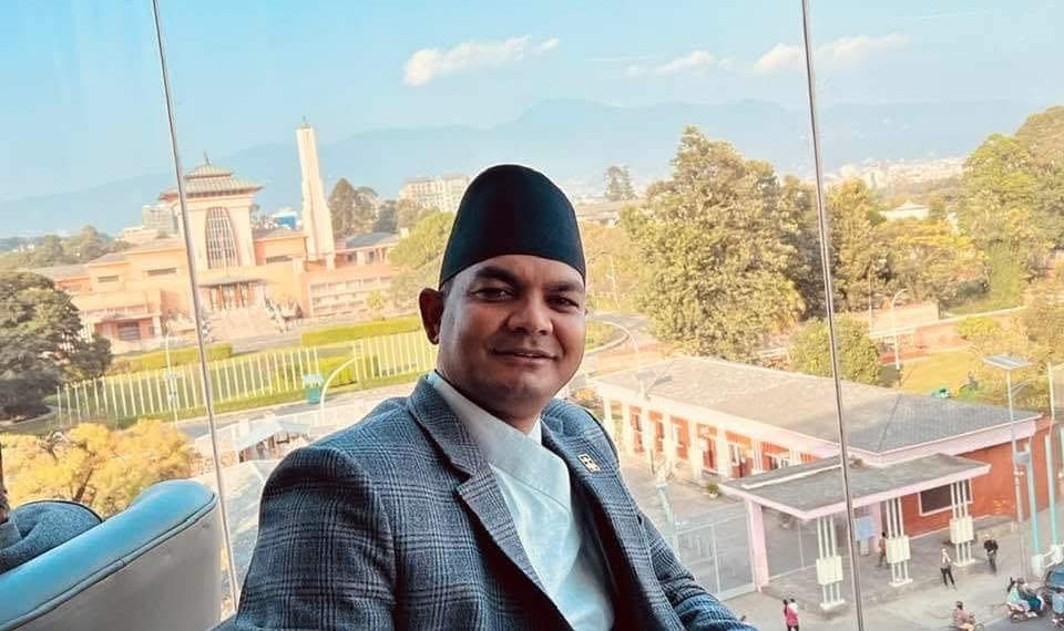 सेन अफ कमान्ड मिचेको आरोपमा सचिव पुष्कर तानिए