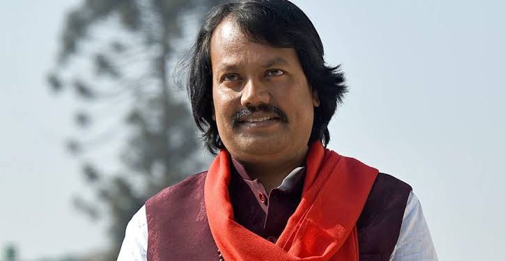 विचार र नैतिकताको अभावले राजनीति संकटमा : सीके राउत