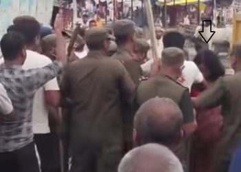 नगर प्रहरीको दुव्र्यवहार आरोपले गौशाला फेरि विवादमा