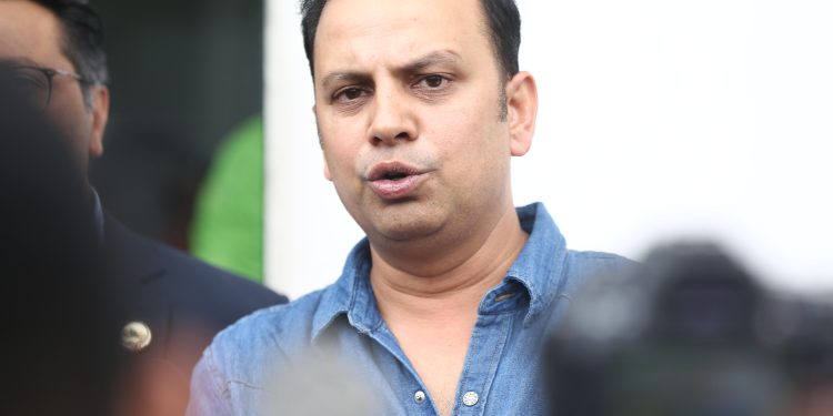 महामन्त्रीका लागि तयार छु : मनीष झा