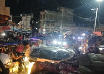 जनकपुरको पेठ्ठीया बजार फेरि अव्यवस्थित, सडकमै पसल थाप्ने क्रम बढ्यो