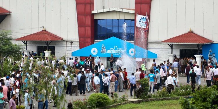रास्वपामा महामन्त्री पदका लागि प्रतिस्पर्धा चर्किंदै