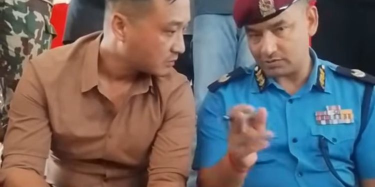 मिटरब्याज पीडितका माग सुन्न निजगढ पुगे गृहमन्त्री