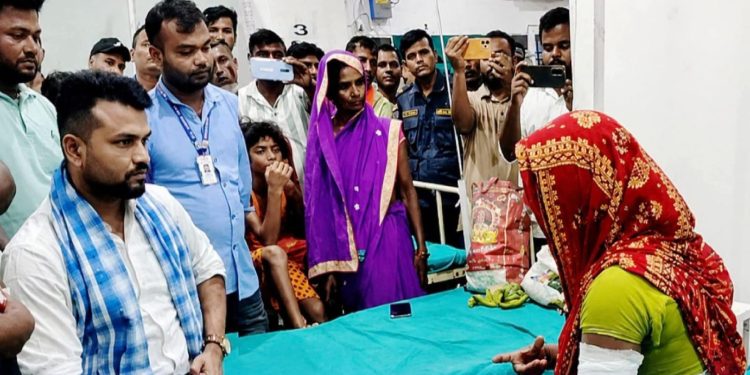 सिराहाको घरेलु हिंसा प्रकरणः अस्पताल पुगे सांसद, दोषीलाई कारबाहीको माग