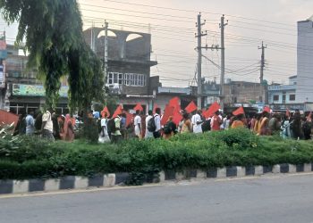 न्यायको माग गर्दै मिटरब्याज पीडित फेरि सडकमा