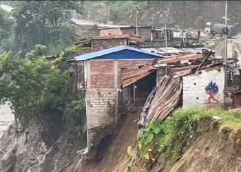 त्रिशूली उर्लिएपछि चार घरमा क्षति, तटीय क्षेत्रमा सतर्कता