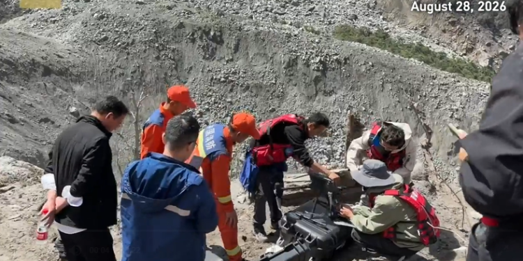 अवरोध तालको अवस्था निगरानी गर्न चीनले परिचालन गर्यो उद्धार तथा विपद् टोली