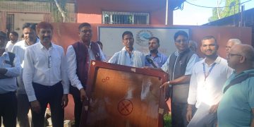 धनुषा-महोत्तरीका सामुदायिक विद्यालयलाई खेलकुद सामग्री वितरण