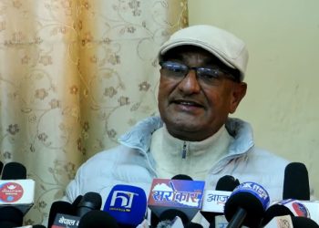 कांग्रेस विग्रहको डिलमा छ, देउवाको नेतृत्वमा एकता गरौं : लेखक