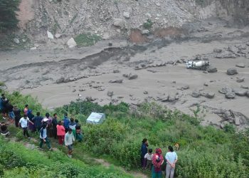 भोटेकोशी बाढीको कहरः ९५ जनाको ज्यान गयो, दर्जनौँ घाइते