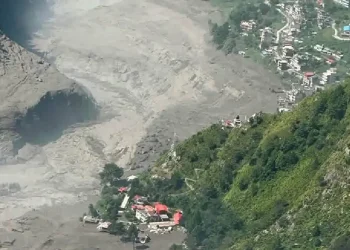 बाढी प्रभावित क्षेत्रमा उद्धार तीव्र, बिहानदेखि १५ भन्दा बढी हेलिकोप्टर उडान