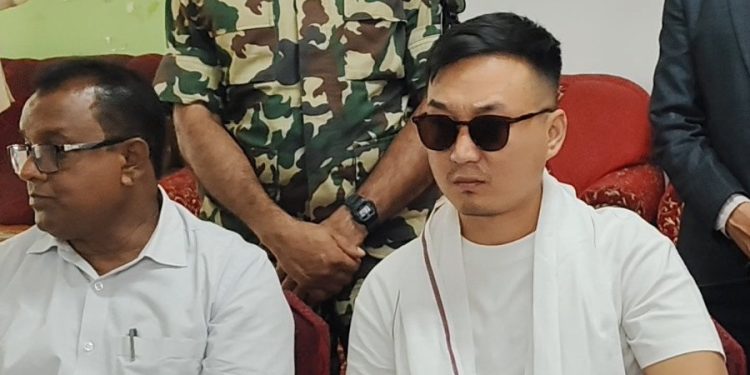 जनकपुरमा गृहमन्त्री र आन्दोलनकारीबीच संवाद सुरु