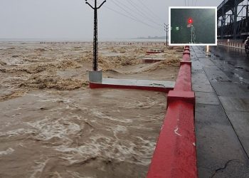 कोशीमा ‘रेड अलर्ट’, ३१ ढोका खोलिए