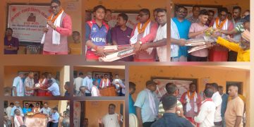 स्थानीय खेलाडीको प्रोत्साहनमा भंगहामा खेल सामग्री वितरण