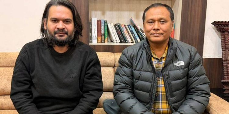 सुरुङमा फसेकाको उद्धारमा ढिलाइ, बालेनले कुलमानसँग गरे छलफल