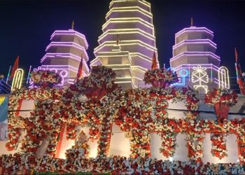 गणेश मन्दिरमा दर्शन गर्न पुगेका बच्चाको खुट्टाबाट चाँदीको बाला चोरी