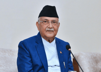 पत्रकारलाई ओलीको आग्रह-धैर्य राख्नुहोस्, तर लड्न नछोड्नुहोस्