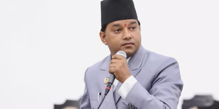 कुमार बेनको बचाउमा संसद्मा उत्रिए रास्वपा सांसद थापा