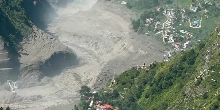 भोटेकोशी बाढीमा मृत्यु हुनेको संख्या १ हजार ३४४ पुग्यो