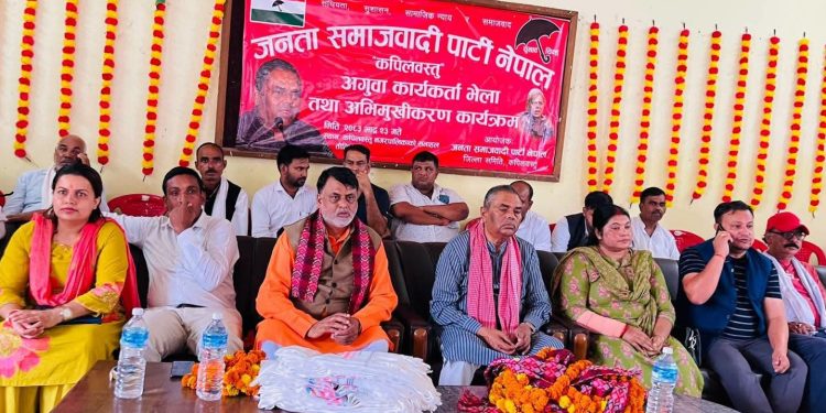 बाढीपीडितको दीर्घकालीन पुनर्स्थापनाको जिम्मा सरकारले लिनुपर्छ : यादव