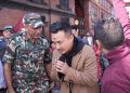 फूलपातीमा हनुमानढोका पुगे गृहमन्त्री गुरुङ