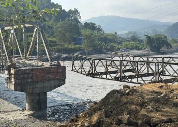 आरुघाटमा बेलिब्रिज निर्माण तीव्र, आजै जोड्ने तयारी