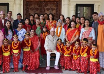 राष्ट्रपति पौडेलद्वारा शीतलनिवासमा नवकन्या पूजा