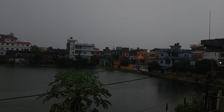 चक्रवात ‘अर्णव’को असर बढ्दै, सरकारद्वारा उच्च सतर्कता अपनाउन आग्रह