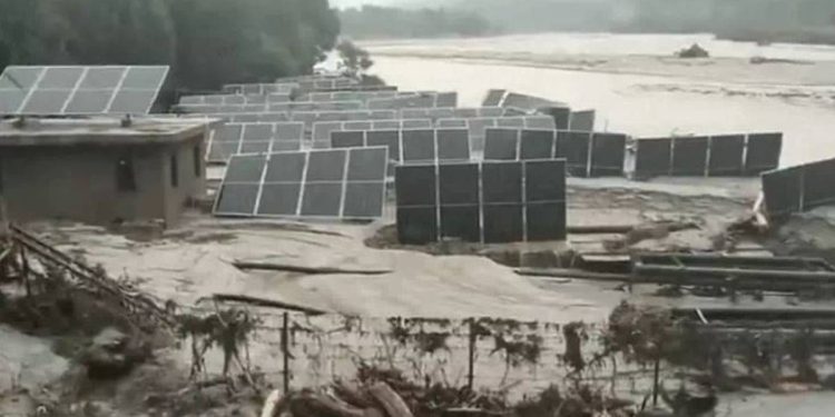 भुटानमा भीषण बाढी, सिन्ताफु हिमताल विस्फोट भएको आशंका