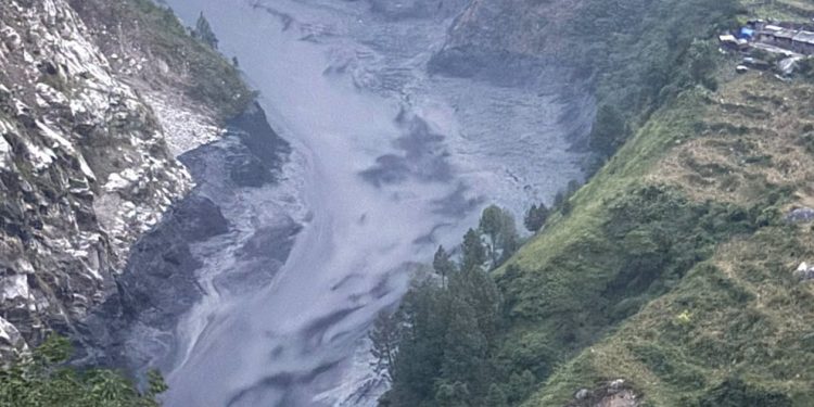 बूढीगण्डकीमा बाढी : ३६ जनाको उद्धार