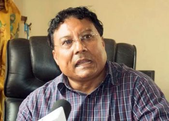 पत्रकार किशोर श्रेष्ठ घरबाटै पक्राउ