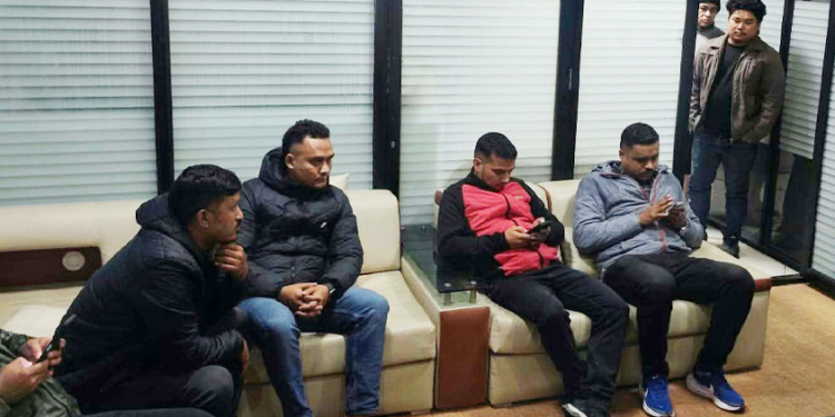 पक्राउ पुर्जीबिनै पत्रकार सुवेदीलाई नियन्त्रणमा लिएको आरोप